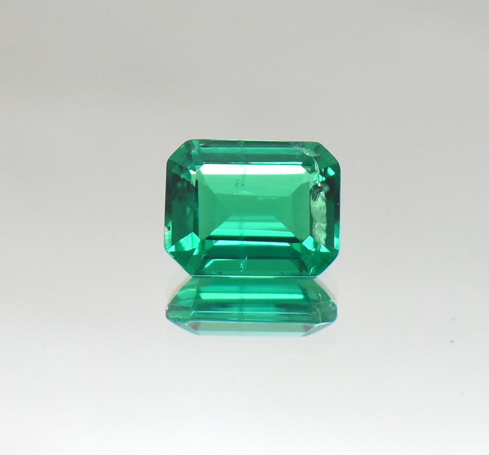 สีเขียว