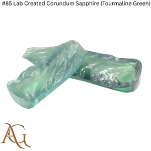 # 85 Corindon synthétique vert saphir brut, boules simulées par fusion flamme, 100 grammes - Product Image 2