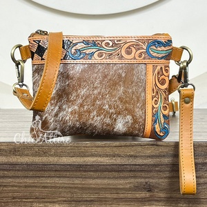 Nouveau sac à bandoulière mini en cuir de vachette Western fait à la main avec motif floral, style Western, petite pochette à bandoulière pour femmes - Product Image 1