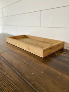 Plateau de rangement et de service rectangulaire long avec côtés surélevés, poignées métalliques robustes, style rustique, parfait pour la salle à manger ou la table basse - Product Image 4