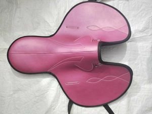 Selle de cheval Western rose légère de qualité supérieure Selle de course à forte demande Toutes les tailles Cuir de qualité Prêt à l'exportation - Product Image 2