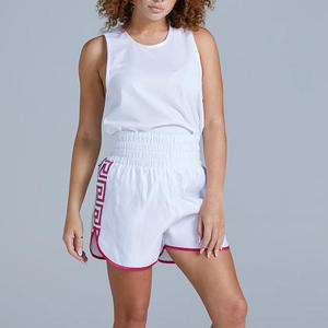 Pantalones cortos de boxeo OEM para mujer, ropa de entrenamiento y de ajuste personalizado con logotipo de tela transpirable, marca, opciones de etiqueta privada - Product Image 4