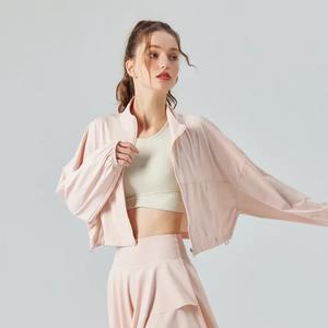 Camiseta de Yoga sin costuras para mujer, Top corto de manga corta, camisetas deportivas con degradado de Fitness, ropa de gimnasio para correr - Product Image 1