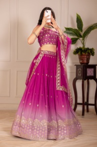 Seda a fuego lento de alta demanda con hilo bordado pesado secuencia de trabajo Lehenga para mujer ropa de fiesta nupcial de la colección India - Product Image 2