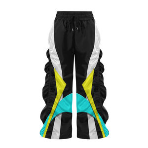 Conjunto de nailon cortavientos ligero personalizado para hombre, chaqueta cortavientos, pantalones cortos y pantalones de nailon con logotipo personalizado, chándal a prueba de viento - Product Image 5