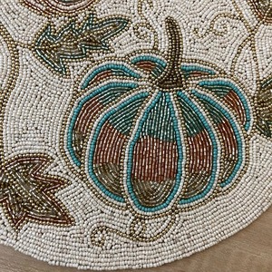 Mantel Individual Redondo Grande de Diseño Moderno con Cuentas en Gris y Negro para Fiestas en Interiores, Decoración de Mesa Central para Hogar y Hoteles - Product Image 5