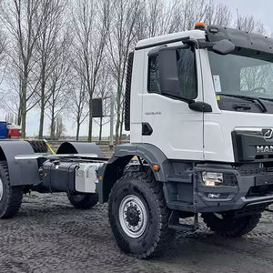 (JY) Venta al por Mayor de 4 Camiones Usados con Cabeza Tractora - Product Image 1