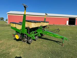 Sembradora de Maíz y Cacahuetes con Fertilizante en Venta - Product Image 2