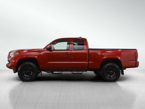 Camioneta Tacoma 4x4 SR V6 4dr Access Cab 6.1 ft LB 2020 Usada en Buen Estado en Venta - Product Image 3