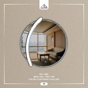 Añade un toque de sofisticación moderna a tu hogar y baño con esta lámpara de pared LED acrílica. - Product Image 1