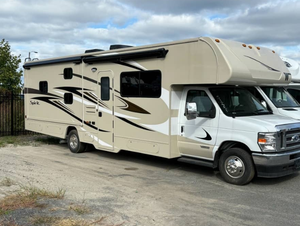 Nouveau - 2025 - Winnebago - SPIRIT - 31-H - R-V - Camping - Van - prêt pour la livraison - Product Image 1