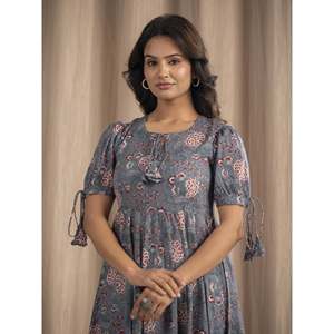 Vestido de Algodón Mulmul Gris con Estampado a Mano, Diseño Personalizado, Ropa Casual para Oficina, Día de Fiesta Gótica, Transpirable y Natural - Product Image 1