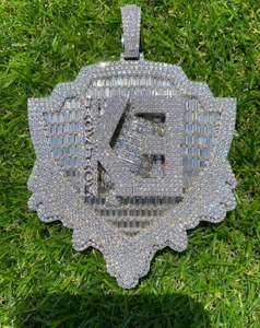 Pendentif classique en forme de hibou pour homme en argent sterling 925 avec diamant VVS personnalisé certifié IGI, toutes lettres, passe le testeur de diamant, pour enfants - Product Image 2