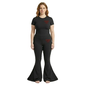 Ropa Deportiva al por Mayor con Logotipo Personalizado, Conjunto Deportivo de 2 Piezas, Ropa Deportiva sin Costuras para Mujer, Ropa de Yoga, Conjuntos de Fitness para Gimnasio 2026 - Product Image 1