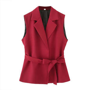 Débardeur décontracté pour femme, style rétro, en polyester tissé, avec ceinture, col en V, sans manches, logo sur le devant - Product Image 3