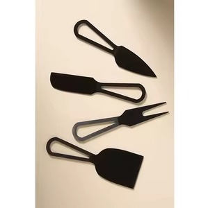 Ensemble de couteaux à fromage en métal et d'épandeur de beurre lame en acier inoxydable avec manche en résine de couleur émail pour la maison et l'hôtel - Product Image 6