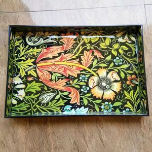 Bandeja de servicio de calidad superior con impresiones de esmalte de diseño único Desayuno personalizado Té Aperitivos Dulces Bandeja de servicio Plato - Product Image 1