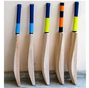 Juego de Bates de Cricket de Madera de Primera Calidad con Logotipo y Diseño Personalizados, Duraderos, Ecológicos, Ligeros y Multicolores para Práctica - Product Image 3