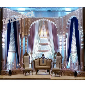 Décor de réception sur le thème royal du Rajasthan, scène en fibre de verre légère, moderne et professionnelle, style ancien Rajwada pour mariage - Product Image 1