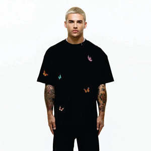 Fabricado en fábrica 100% algodón para hombre Heavy GSM Oversized Drop Shoulder T-Shirt Transpirable y de secado rápido Diseño personalizado Camiseta para hombre - Product Image 1