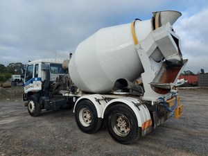 Hormigonera industrial Premium bastante usada - Product Image 3