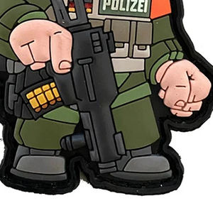 Patch en PVC en tissu sergé souple pour vêtement en relief personnalisé avec logo personnalisé en gros patchs en PVC cousus en caoutchouc souple - Product Image 6