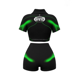 Conjunto de Sudadera Corta con Capucha y Logotipo Personalizado para Verano, Conjunto de 2 Piezas con Cremallera para Mujer, Conjunto Deportivo de 2 Piezas para Hombre y Mujer - Product Image 4