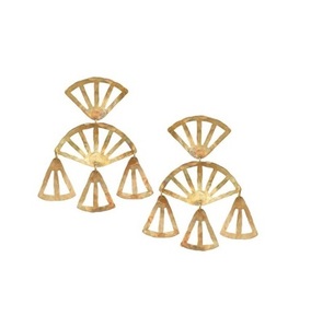 Boucles d'oreilles en zircon élégant de luxe léger pour femmes mode bijoux en métal doux boucles d'oreilles plaquées or - Product Image 3
