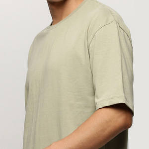 Ensemble 2 pièces t-shirt et short en coton respirant de haute qualité pour hommes, tenue de jogging streetwear avec logo personnalisé pour l'été - Product Image 2