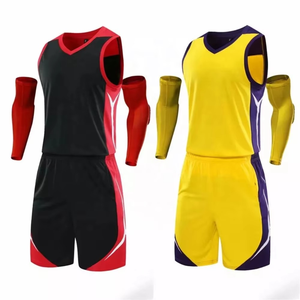 Personnalisez votre propre nom et numéro d'équipe Vêtements de sport réversibles Maillot de basket-ball Ensemble de shorts de basket-ball d'été en maille - Product Image 3