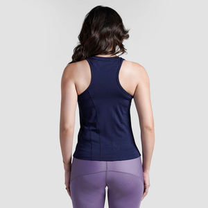 Camiseta sin mangas holgada de jersey 100% algodón con escote bajo para mujer, talla grande, informal, de color liso, tipo singlet, transpirable y de secado rápido. - Product Image 3