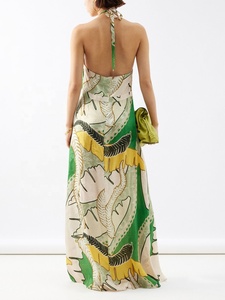 Robe d'été décontractée et sexy en soie jacquard, longueur mi-mollet, col halter, coupe trapèze, grande taille Magdalena, taille XL - Product Image 2