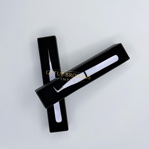 Pinzas de Extensión de Pestañas Getup Brosons Impex de Acero Inoxidable con Aislamiento de 90 Grados, Recubrimiento Blanco en Polvo, Herramienta Profesional para Pestañas - Product Image 2