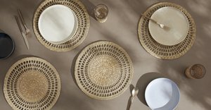 High Quality <b>Woven</b> Straw Mat Seagrass Placemat Unique Wedding Decor Item for Kitchen Handicraft Table Use <b>Coasters</b> Included - Product Image 5