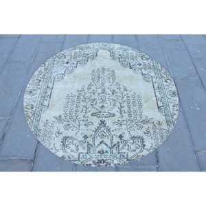 Alfombra Turca Redonda de 4.8x4.8 pies, Alfombra de Lana con Puntos Azules y Grises - Product Image 1