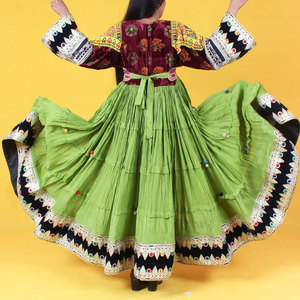 Tela de algodón de la mejor calidad, vestido afro Kutchi disponible en todos los colores y diseños - Product Image 5