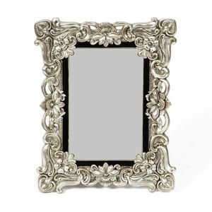 กรอบรูปโลหะสุดหรูพร้อมแสงไข่มุก/พลอยเทียมออกแบบได้ตามต้องการสำหรับตกแต่งบ้าน - Product Image 5