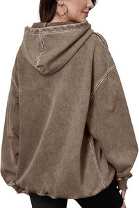 Jersey con capucha de lavado ácido para hombre fabricado en algodón GSM 500 con un ajuste cuadrado y exquisita Sudadera con capucha bordada personalizada - Product Image 3