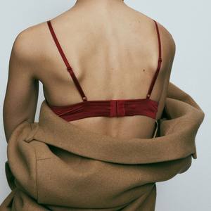 Fabricación de Sujetadores Deportivos Sin Costuras para Mujer, Ropa Deportiva para Gimnasio, Sujetador de Yoga Personalizado con Bordado - Product Image 4