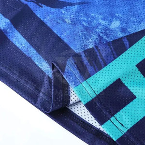 Uniforme de Tenis Ligero y Transpirable Hecho a Medida con Logotipo Frontal - Ecológico, de Secado Rápido y Alta Calidad - Product Image 6