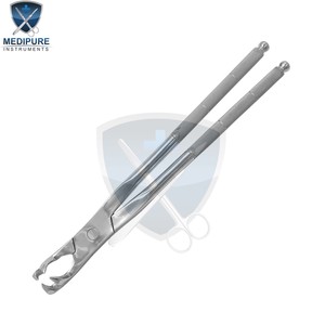 Forceps dentaires équins en acier inoxydable Conçu pour une prise en main confortable et un retrait précis des dents molaires et incisives - Product Image 1