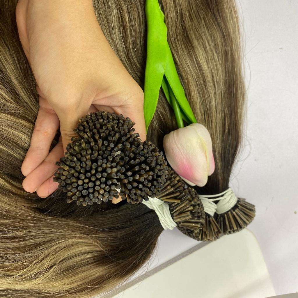 สีน้ำตาลไล่เฉดสี