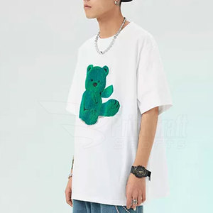 T-shirts brodés pour hommes de haute qualité fabriqués au Pakistan Motif imprimé en tissu tricoté léger et respirant - Product Image 3