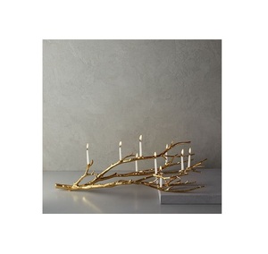 Bougeoir en fer de couleur noire de qualité de luxe Design tendance Candélabre de pièce maîtresse à 5 bras pour la maison et l'hôtel - Product Image 2