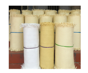 Prix de gros Rouleau de sangle de canne imperméable à mailles carrées en rotin Décoration de meubles de maison et d'artisanat Emballage personnalisé - Product Image 1