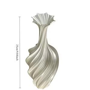 Vase décoratif en argent à texture tourbillonnée de designer, idéal pour les espaces intérieurs minimalistes et luxueux, et les espaces d'art inspirés de l'Inde - Product Image 6