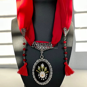 Collar de Cadena con Eslabones Bordados de Primera Calidad Tradebyd, Joyería Hecha a Mano, Estilo Étnico Único, Boho Chic, Moda Unisex - Product Image 1