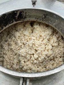 Granulés d'aliments pour animaux Farine de poisson pour poissons Chiens Porcs Chevaux Bovins Volailles Agriculture Sacs Différentes tailles Aliments pour poissons-chats - Product Image 5