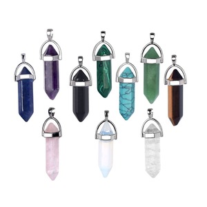 Pendentif Aventurine Verte 8x30mm Pendentif Pierre de Prospérité Plaqué Argent pour la Fabrication de Bijoux - Product Image 3