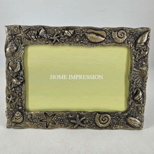 Cadre photo en bois luxueux avec des détails superbes et élégants, idéal pour présenter des photographies de fonctions familiales et d'événements précieux - Product Image 3